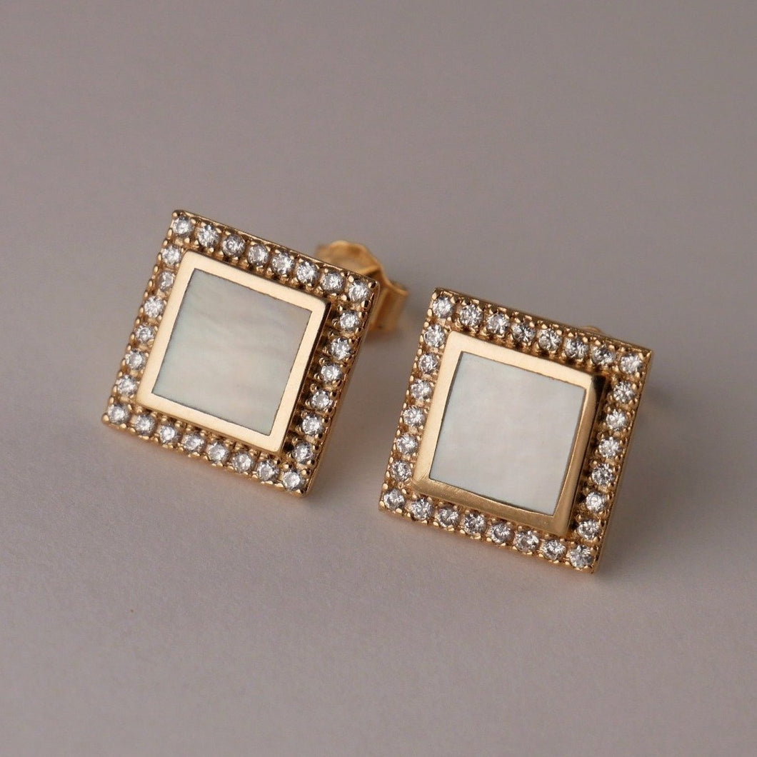 DIAMOND